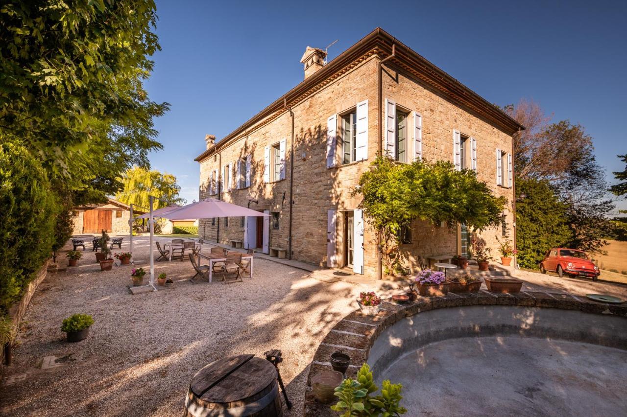 Residenza La Canonica Novilara Εξωτερικό φωτογραφία